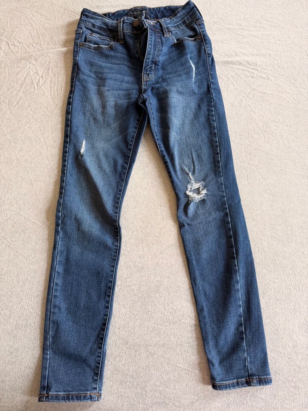 Wome’n Dark Blue Distressed Slim Jeans